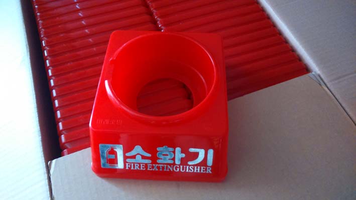 KỆ (ĐẾ) ĐỰNG BÌNH CỨU HỎA, KỆ ĐỰNG BÌNH CHỮA CHÁY LOẠI KỆ ĐÔI GIÁ RẺ